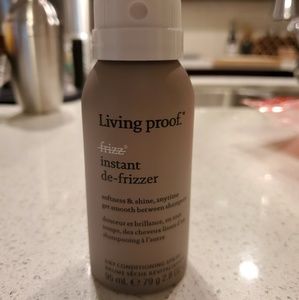 Living proof anti frizz conditioner spray